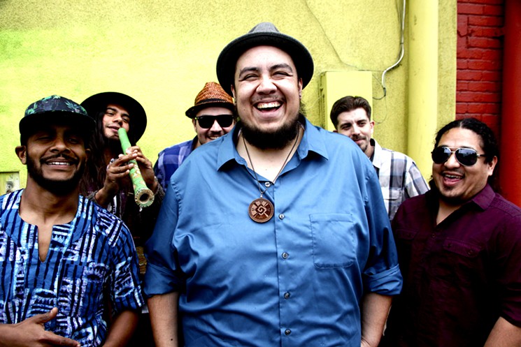 Buyepongo photo by Edgar Robles